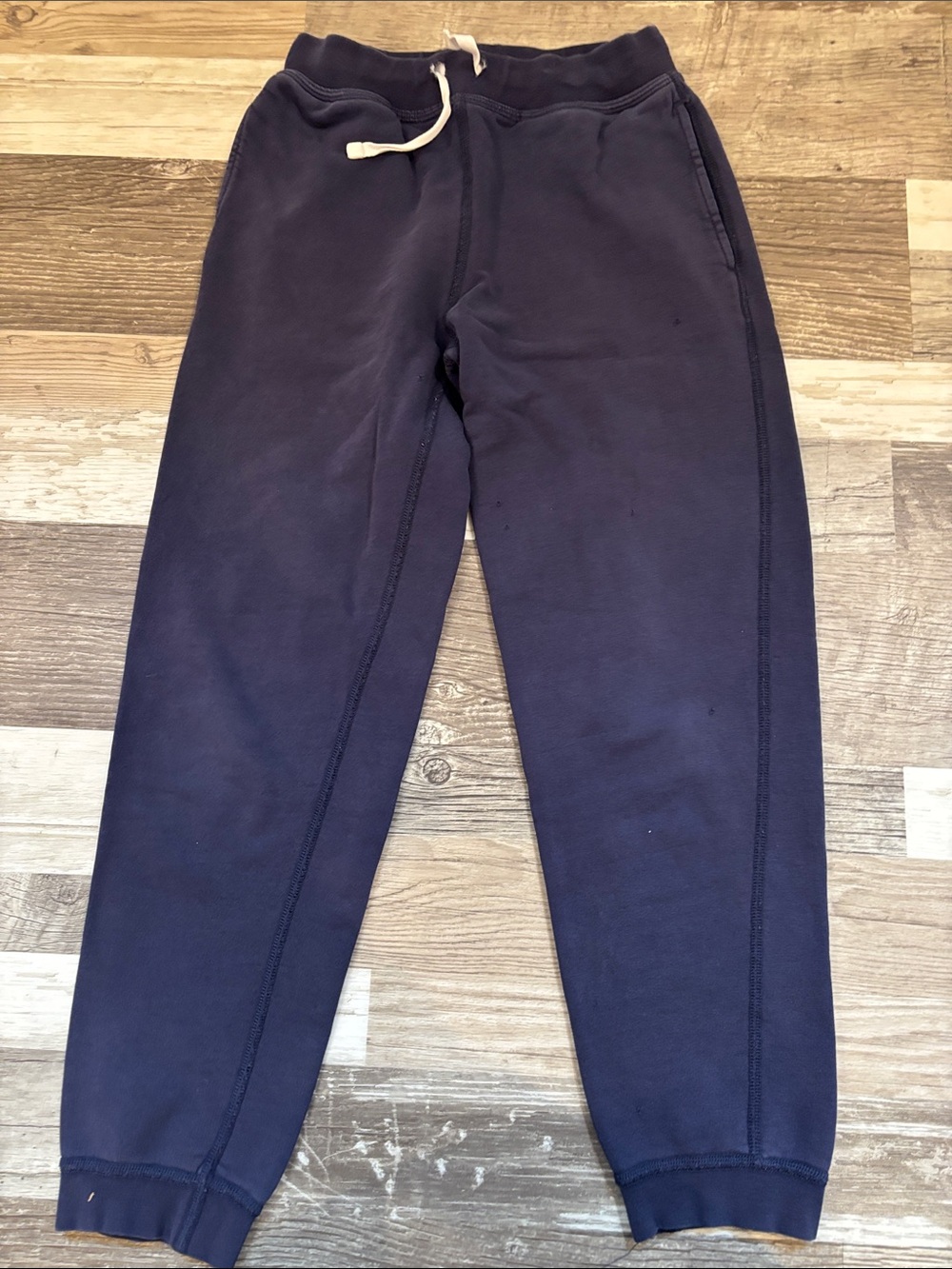 Hanna Andersson Bundle Gray long sleeves, pink polka dot leggings and joggers - Picture 7 of 9